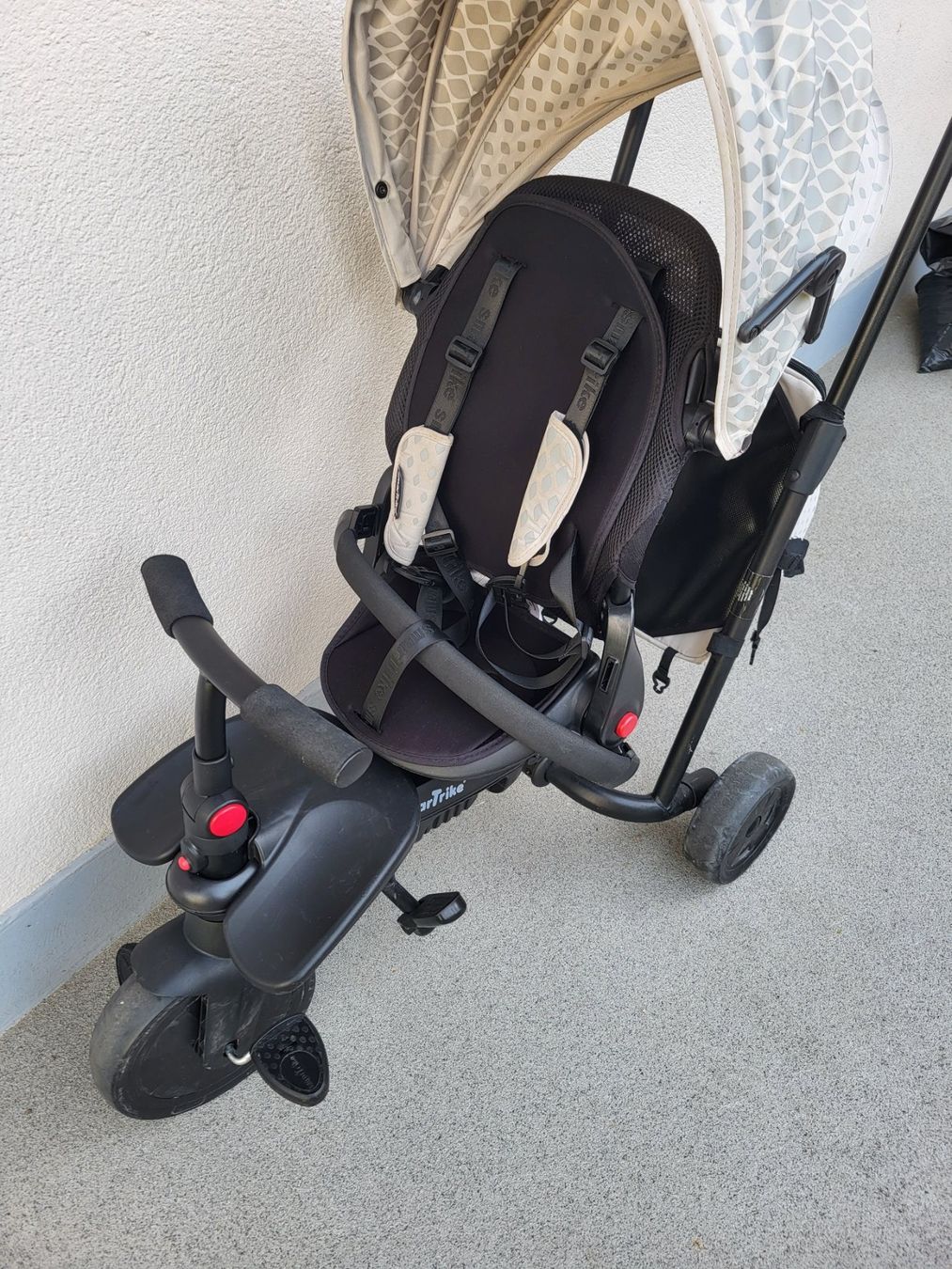 Kinderwagen: Dreirad Smartrike smartfold 700 – Gebraucht aus Dürrenäsch von  2