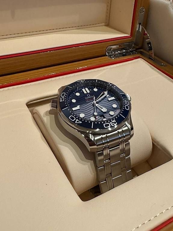 Omega Orologi: Omega Seamaster Diver 300M – Usato da Ittigen venduto da Nicolasomas