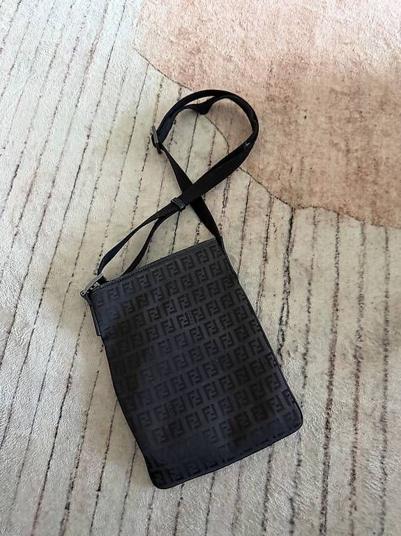 Borse da donna: Fendi bag – Usato da Lugano venduto da gre_9lsz 1