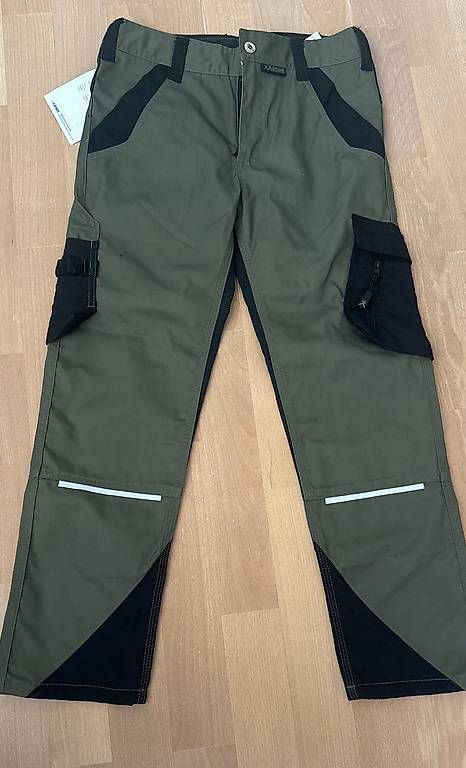 Hosen: Wanderhose Gr 146/152 – Neu und originalverpackt aus Tägerwilen von ho__r7hj