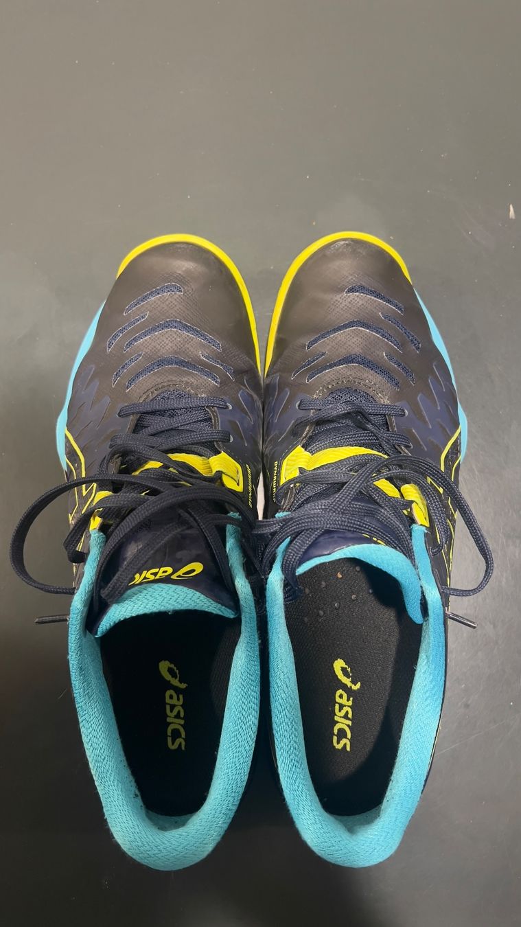 Asics Scarpe da uomo: Asics Hallenschuhe, Gr. 44.5 – Usato da Küsnacht ZH venduto da Gila1983