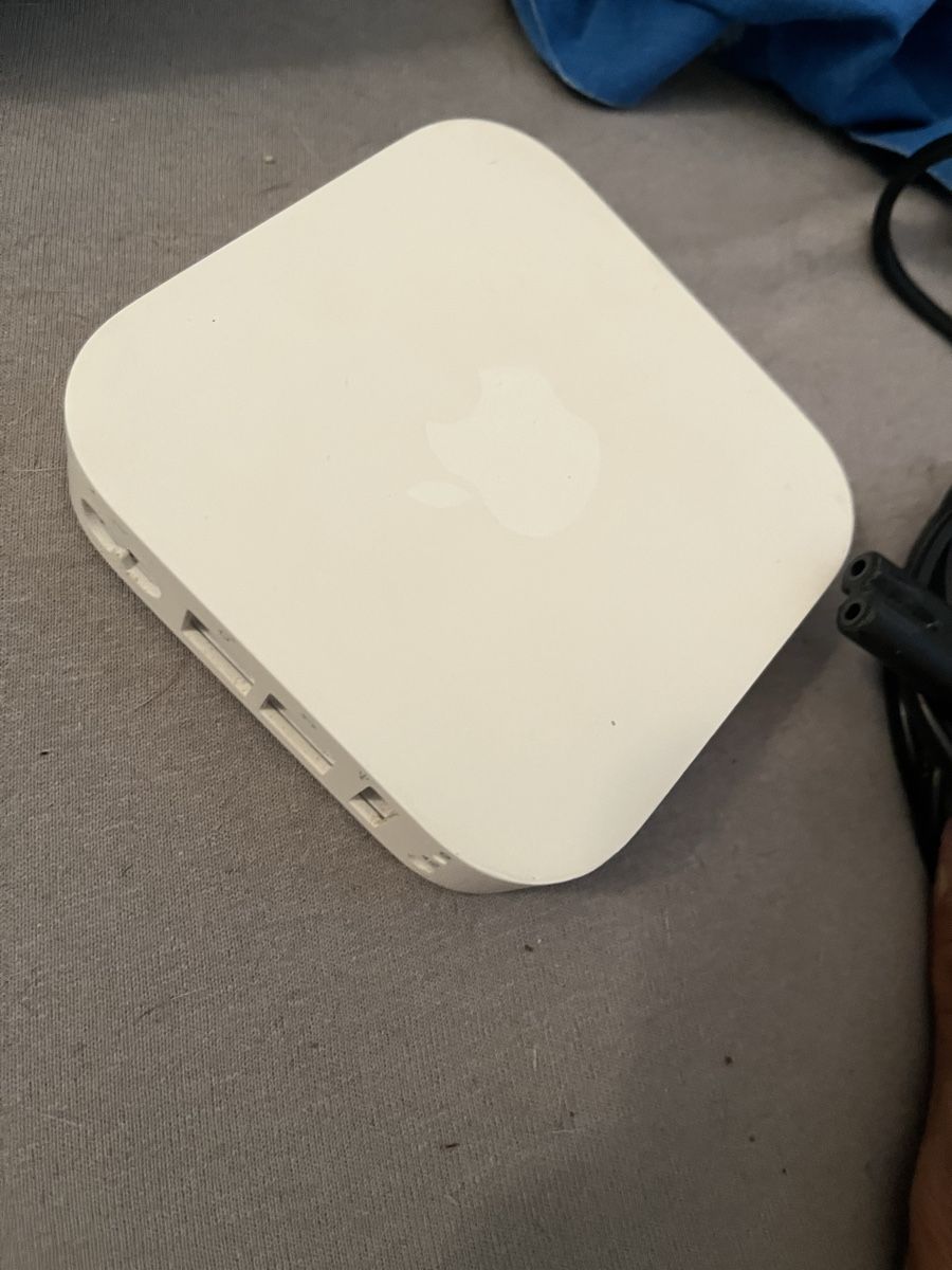 Apple Modems & Router: Apple AirPort Express 2 – Gebraucht aus Chiasso von fairy81 1