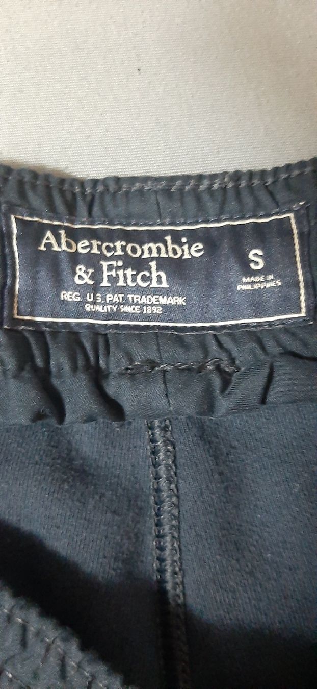 Abercrombie Pantaloni: Abercrombie & Fitch short – Nuovo (secondo la descrizione) da Montreux venduto da Sorabest 2