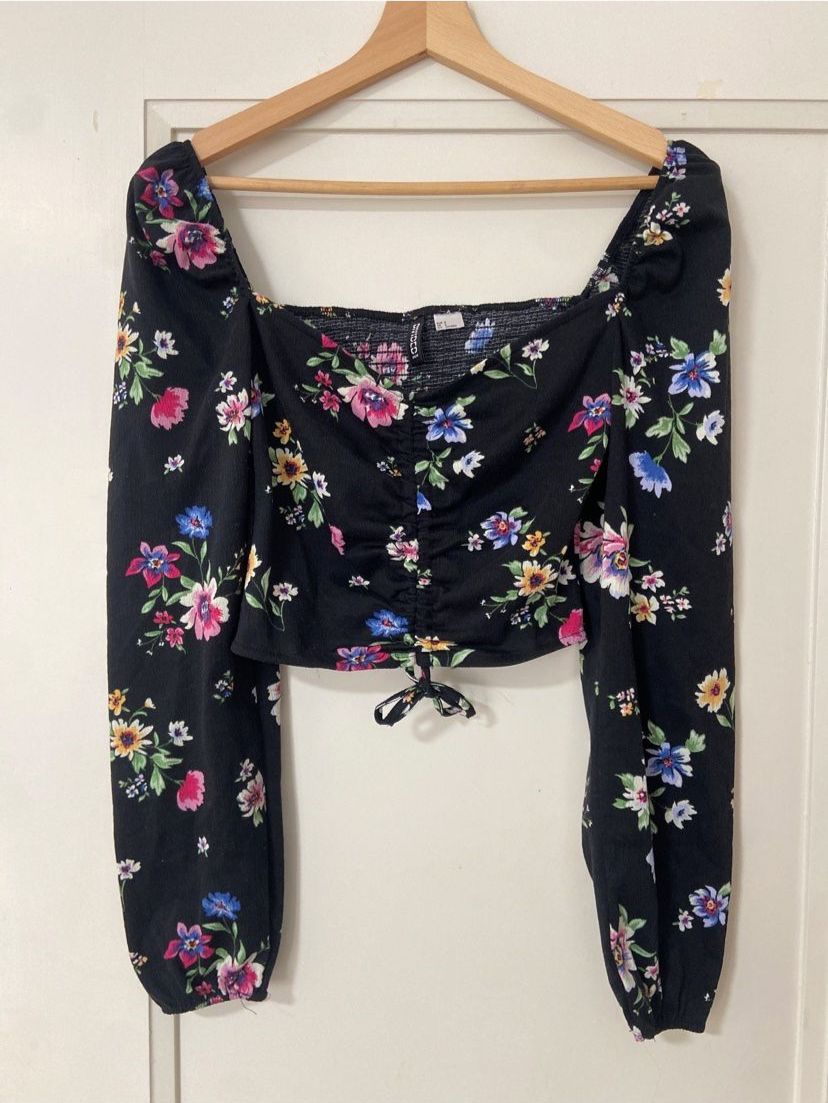 H&M Top: Top von H&M in Gr. S – Usato da Zürich venduto da dedasiba