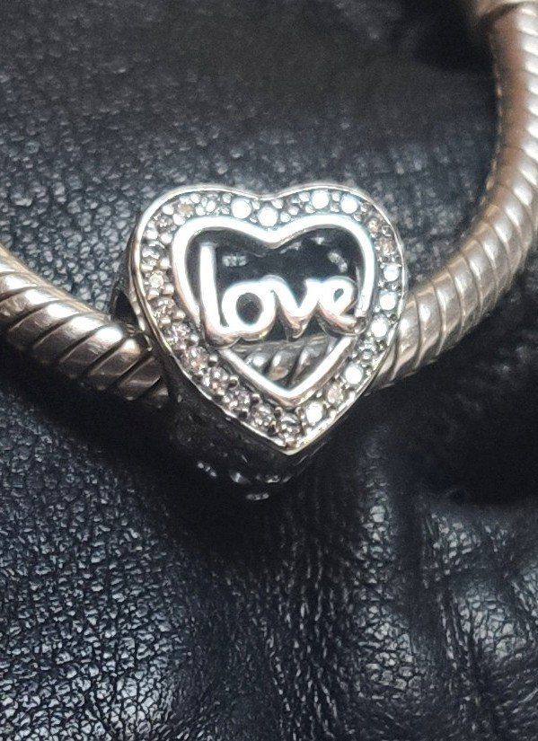 Anhänger: Charms kompatibel mit Armband. – Neu und originalverpackt aus Lamboing von Qtrica 5