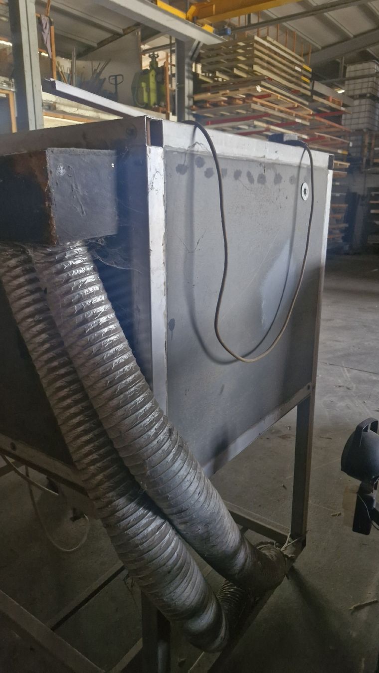 Toutes les machines: sandstrahlkabine – Défectueux à Leuzigen par Huski701 3