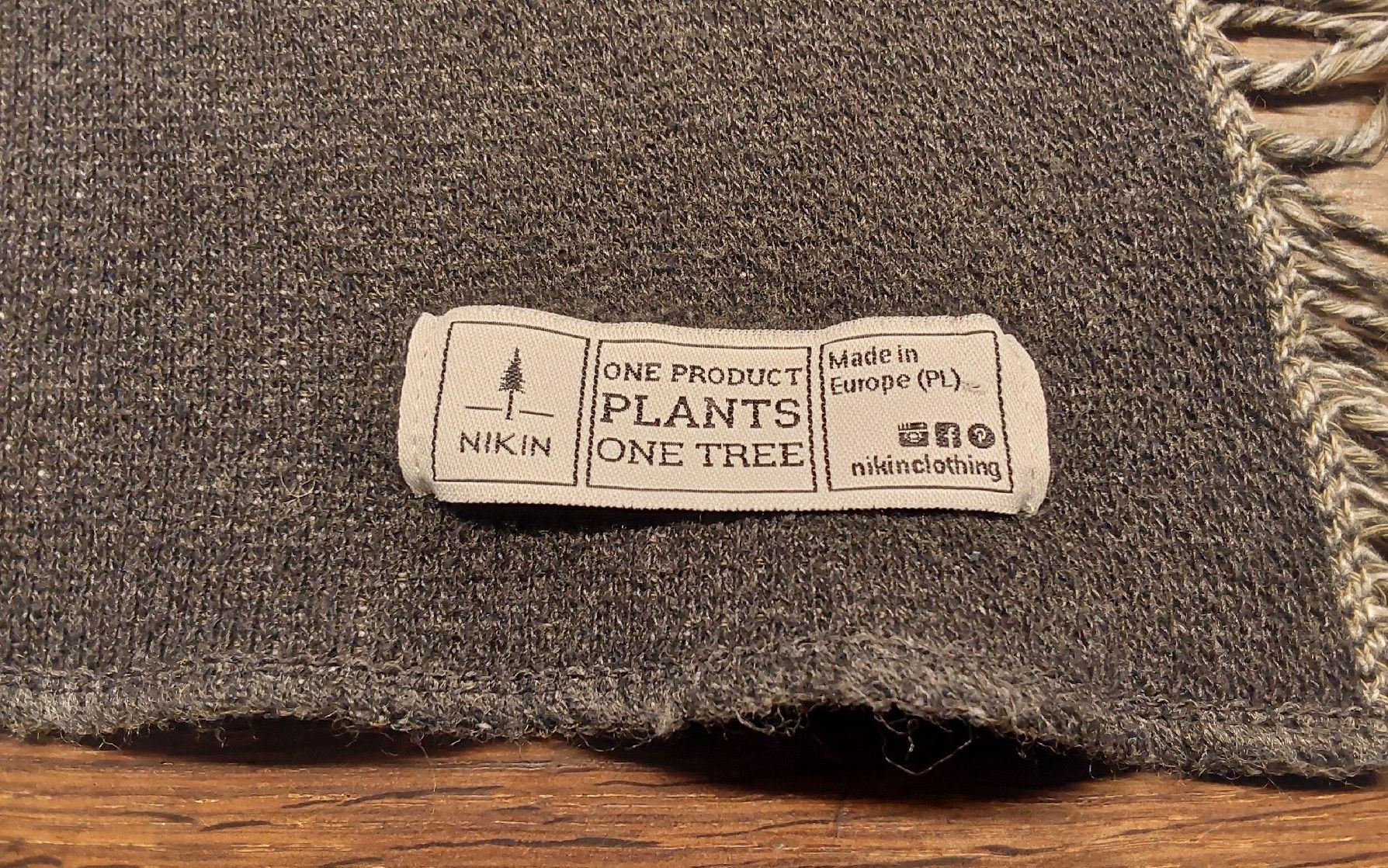 Nikin Foulard & Sciarpe: Schal NIKIN Baumwolle – Nuovo (secondo la descrizione) da Köniz venduto da scopello12 4