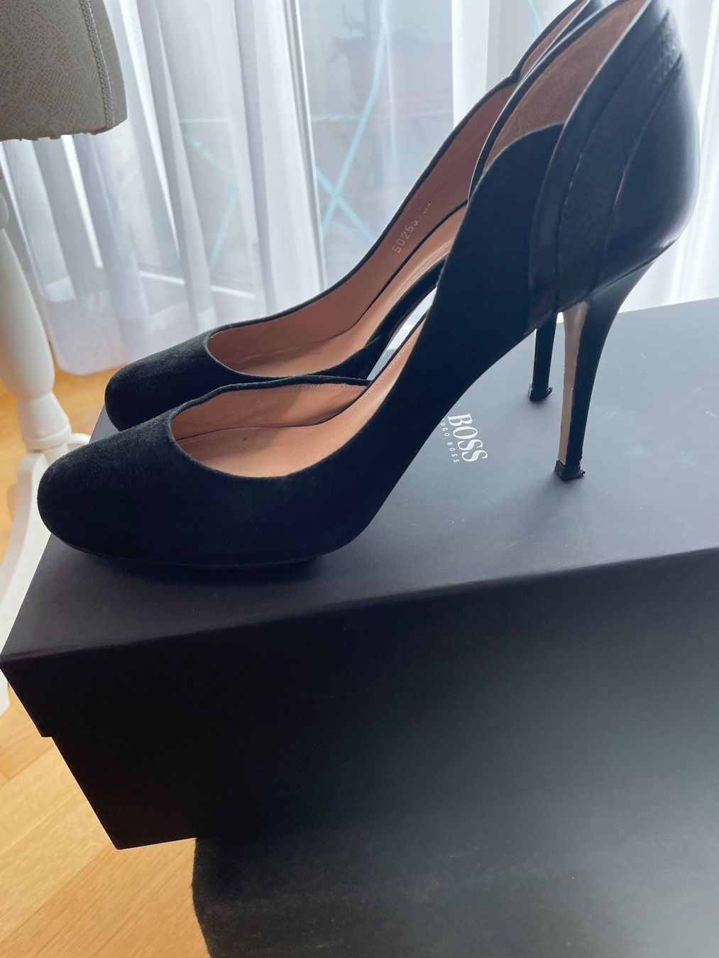 Hugo Boss Scarpe da donna: HUGO BOSS Pumps – Usato da Basel venduto da Elif2705 1