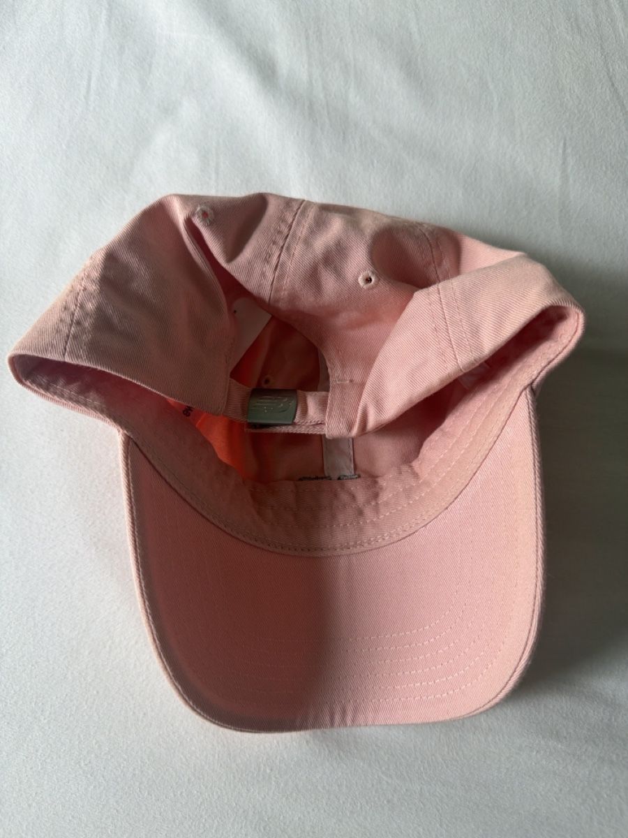 Altro in  Abbigliamento & Accessori: New Balance Cap Rosa – Nuovo e nell'imballaggio originale da Zürich venduto da sppeidkryo 2