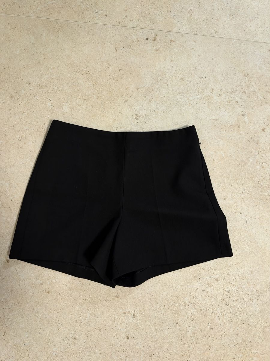 Zara Pantaloni: Zara Elegante Anzugsshorts – Nuovo e nell'imballaggio originale da Illnau venduto da iva_ck2d