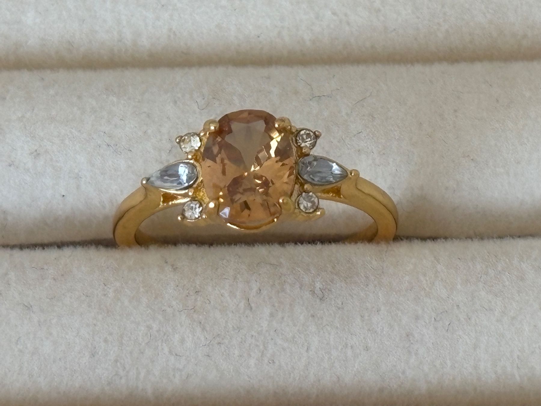 Anelli: Luxus Elegante Gr.19/9 Ring Farbe: Gold / – Nuovo (secondo la descrizione) da Biel-Bienne venduto da Roserosse13 5