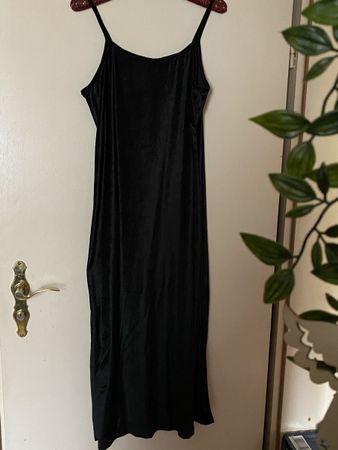 Trägerkleid