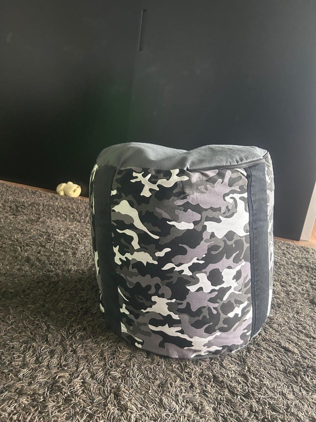 Cuscini: Selbstgemachter Army-Sitzsack mit seperatem Innensack – Usato da Uetliburg SG venduto da len_52hb 1