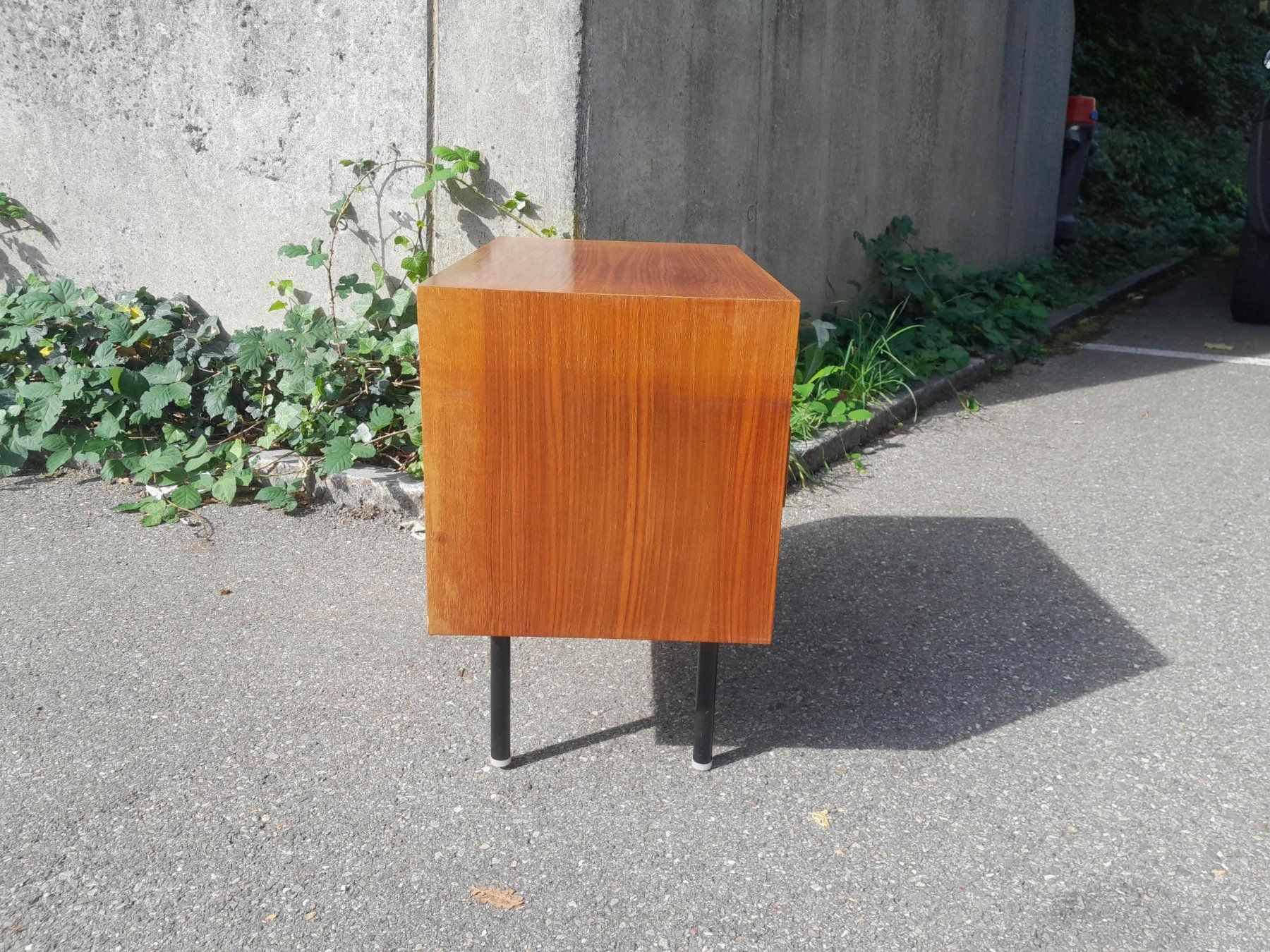 Cassettiere: Vintage Kommode / Nachttisch / Sideboard – Usato da Männedorf venduto da Bel-view 3