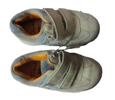 Gr. 21 / ISL13.5cm weiche Klett Lederschuhe beige von CLARKS