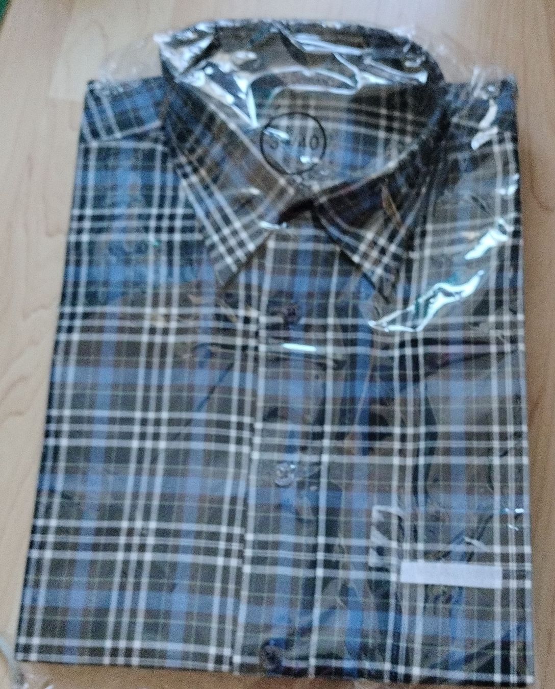 Camicie: Neues Herrenhemd, Grösse39/ 40, Kariert  – Nuovo e nell'imballaggio originale da Kriens venduto da Miracle49