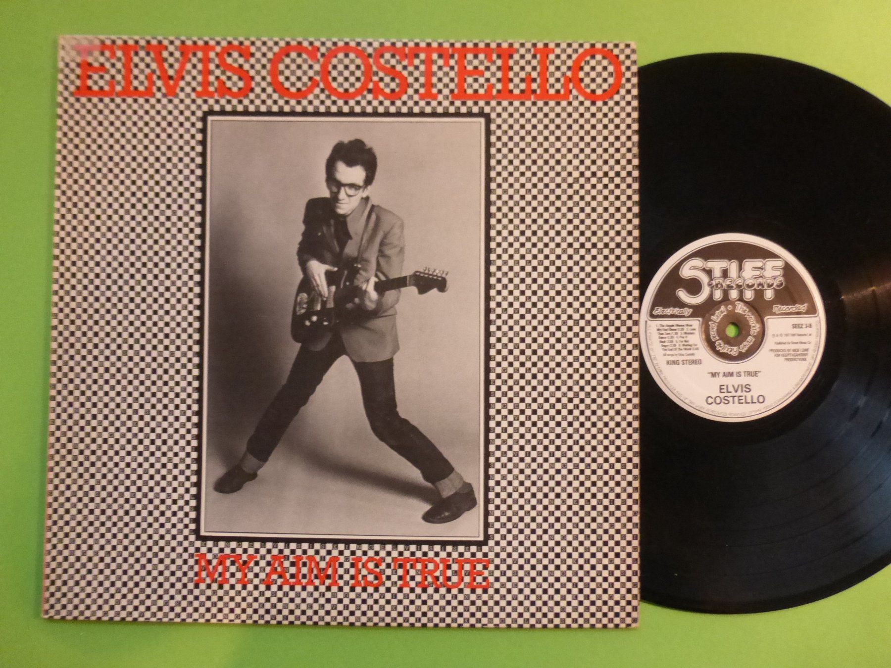 Dischi in vinile: Elvis Costello – My Aim Is True – Usato da Zürich venduto da Swiss57