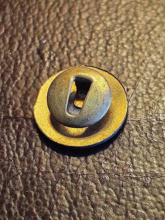Plaketten & Abzeichen: World cup Chili 1962 pin badge – Gebraucht aus Genève von show88 1