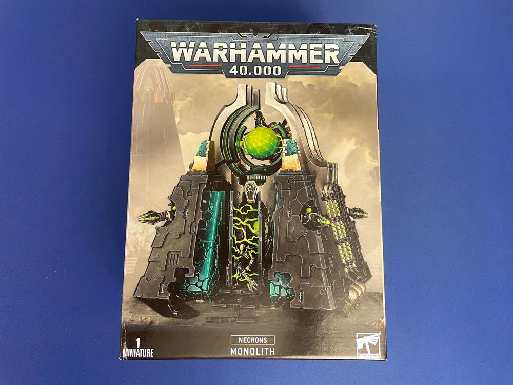 Warhammer 40k - Necrons Monolith (Neu und originalverpackt) in Walchwil ...