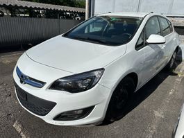 Opel Astra J 1.6 Fun Automatik