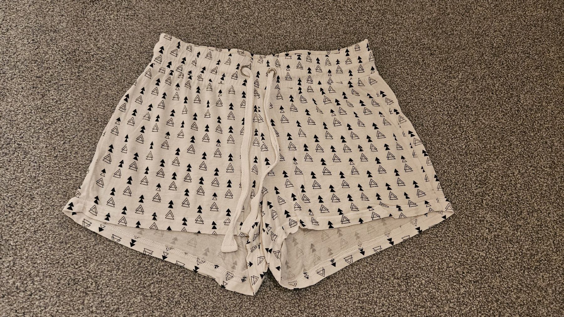 Manor Negligees & Pigiami: Pyjamahose mit Muster – Usato da Sax venduto da Kieselstei