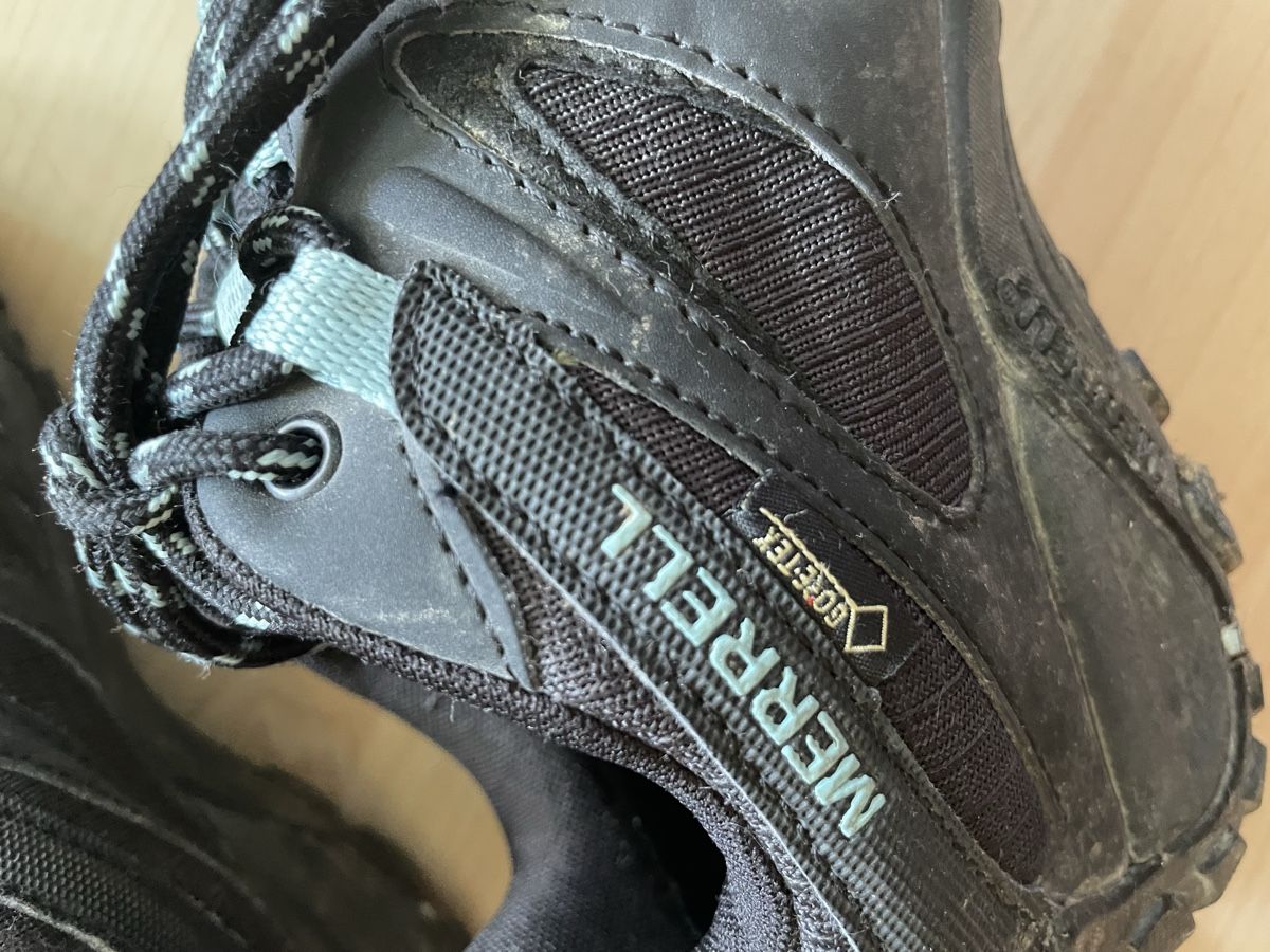 Merrell Chaussures femmes: MERRELL Trekking Schuhe – D'occasion à Zürich par nat_vzc9 4