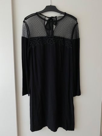 Sandro Kleid, schwarz, mit Spitze, Grösse 36, top!