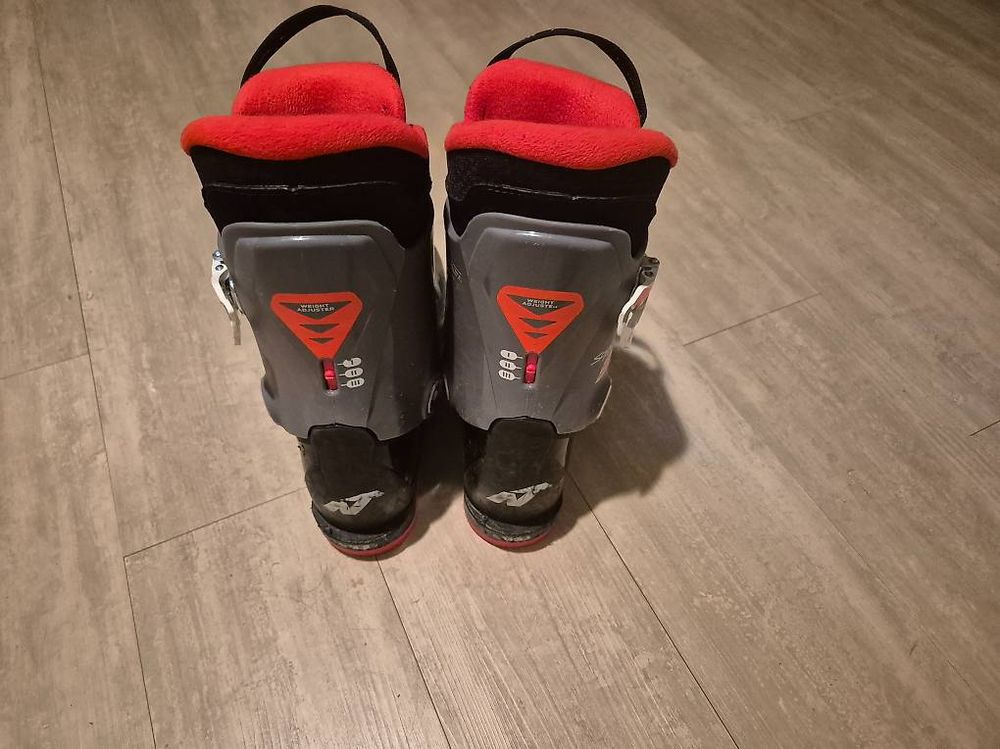 Nordica Chaussures garçon: Kinder Ski Schuh – D'occasion à Laupen BE par ybforever17 1