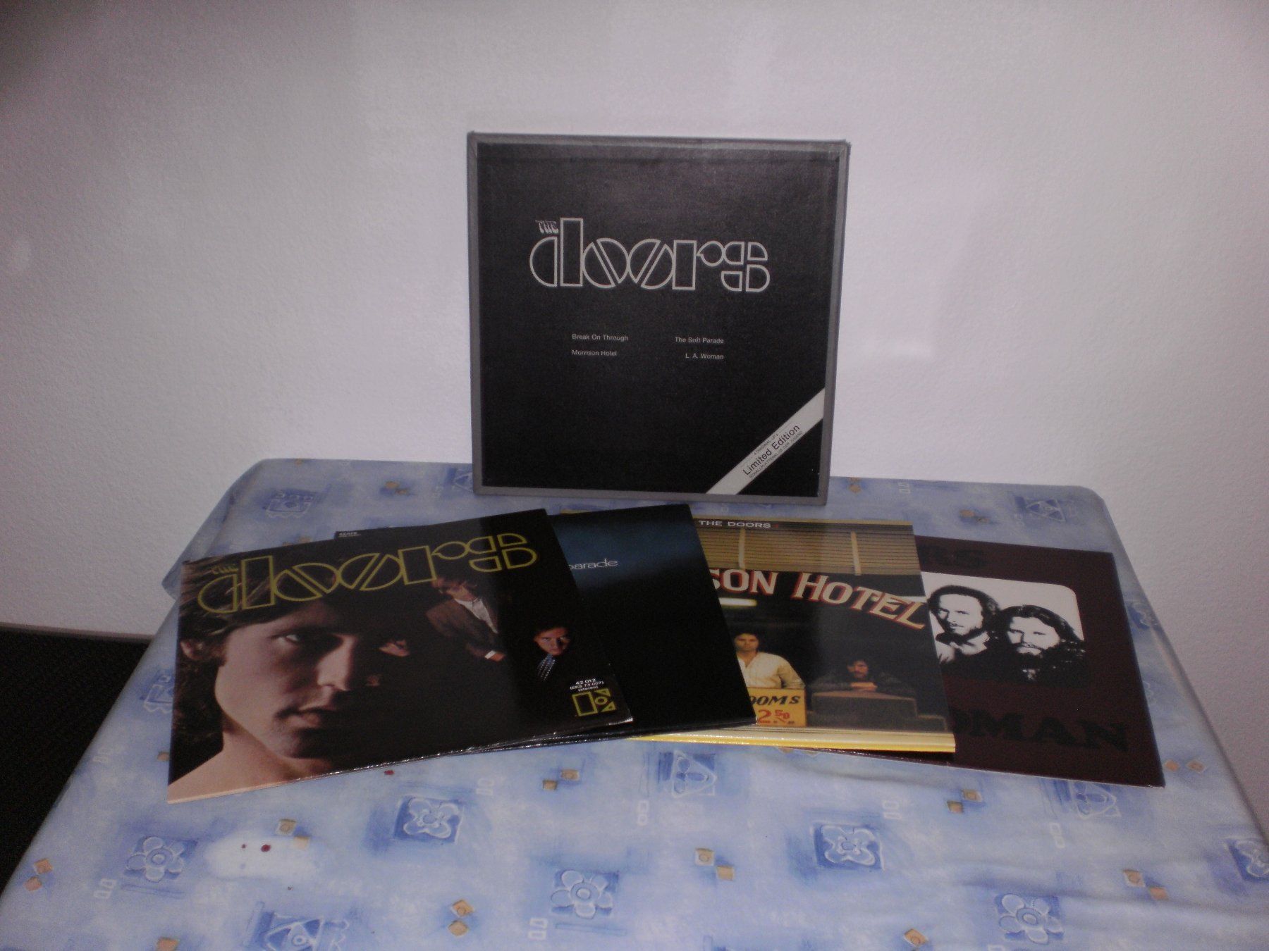 Dischi in vinile: The Doors Vinyl Sammlung 1500 LP's – Usato da St.Gallen venduto da dergilb65 5
