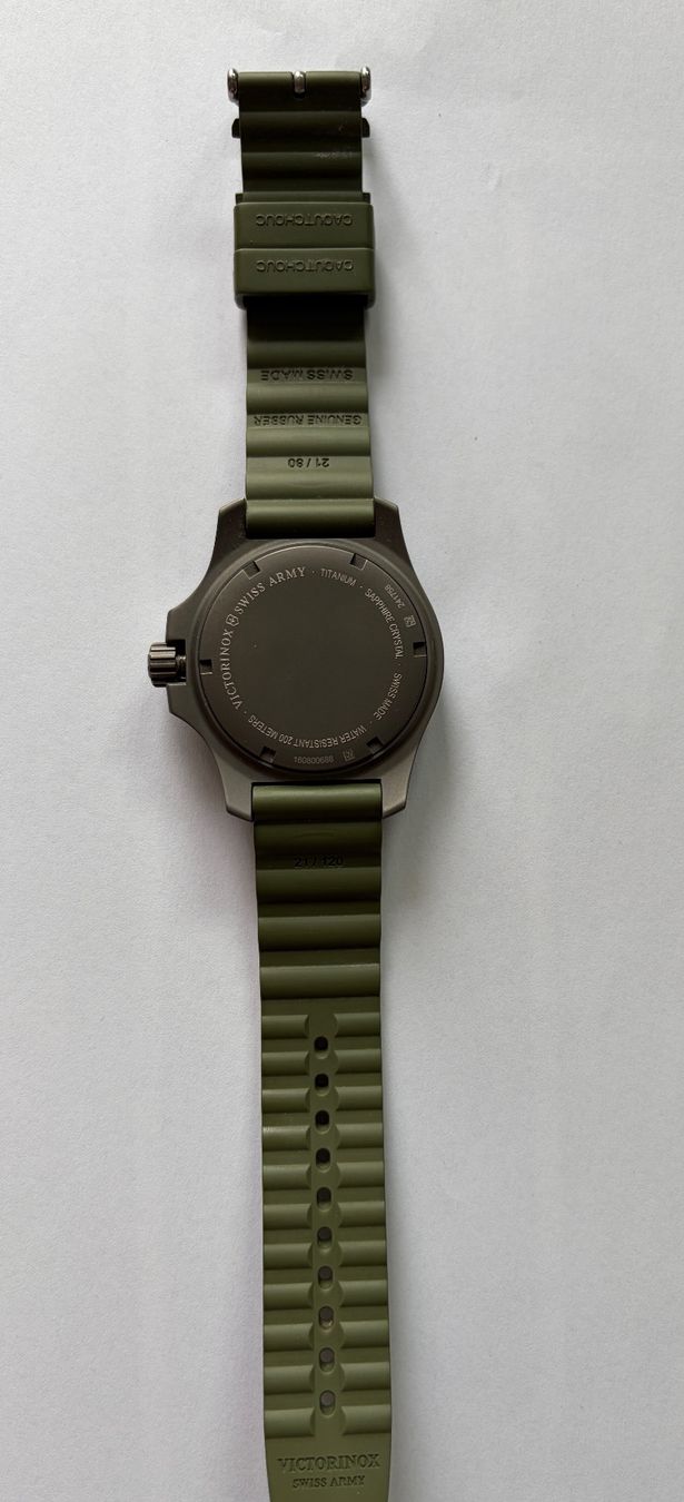 Victorinox Orologi: Victorinox I.N.O.X. Titanium – Nuovo (secondo la descrizione) da Oberweningen venduto da Achille.3 2