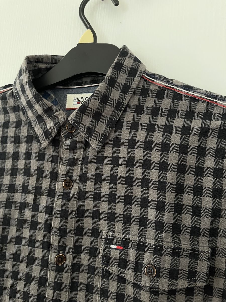 Tommy Hilfiger Hemden: Tommy Hilfiger Denim Hemd Grösse S! – Neu (gemäss Beschreibung) aus Wetzikon ZH von Jan_wojt 1