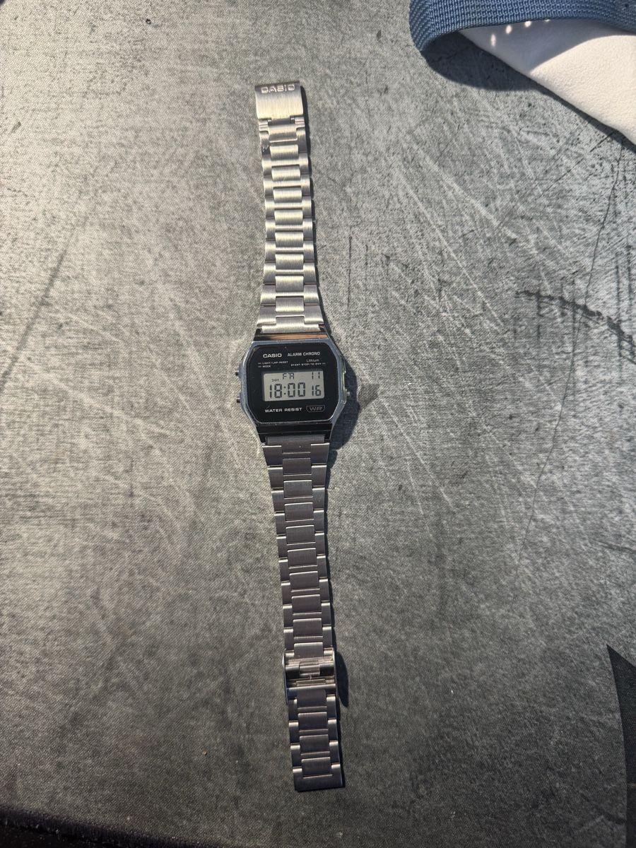 Casio Orologi: Armbanduhr Casio (A158WEA-1AEF) – Usato da Hersberg venduto da Schweingrubermika 1