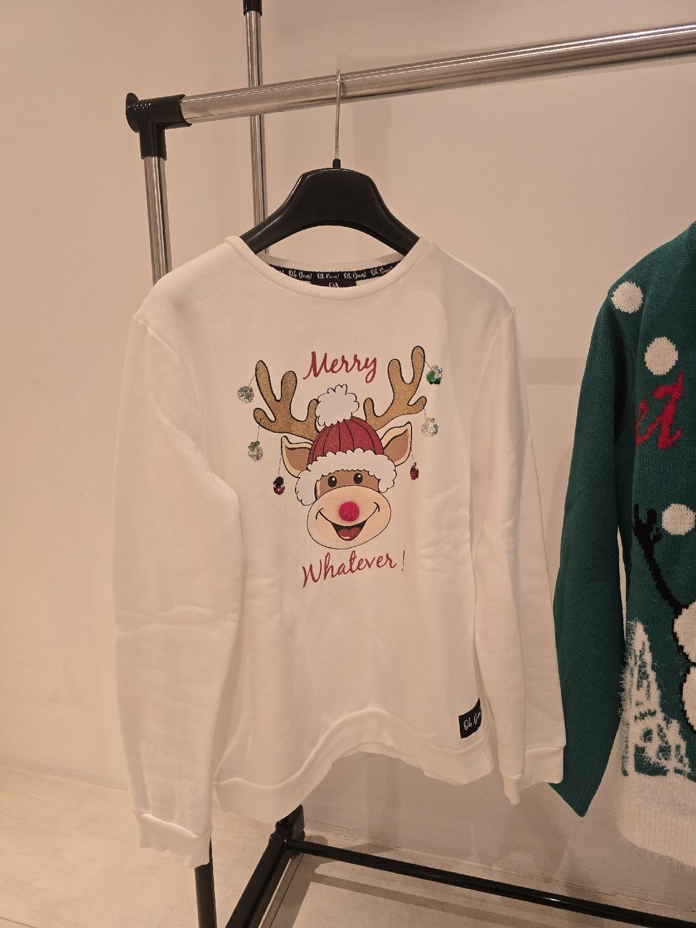 C&A Lotti di vestiti: Kleiderpaket "Weihnachten" 2 Pullover Gr. 170/ 176 S – Nuovo (secondo la descrizione) da Rorschacherberg venduto da Olgamedved 1