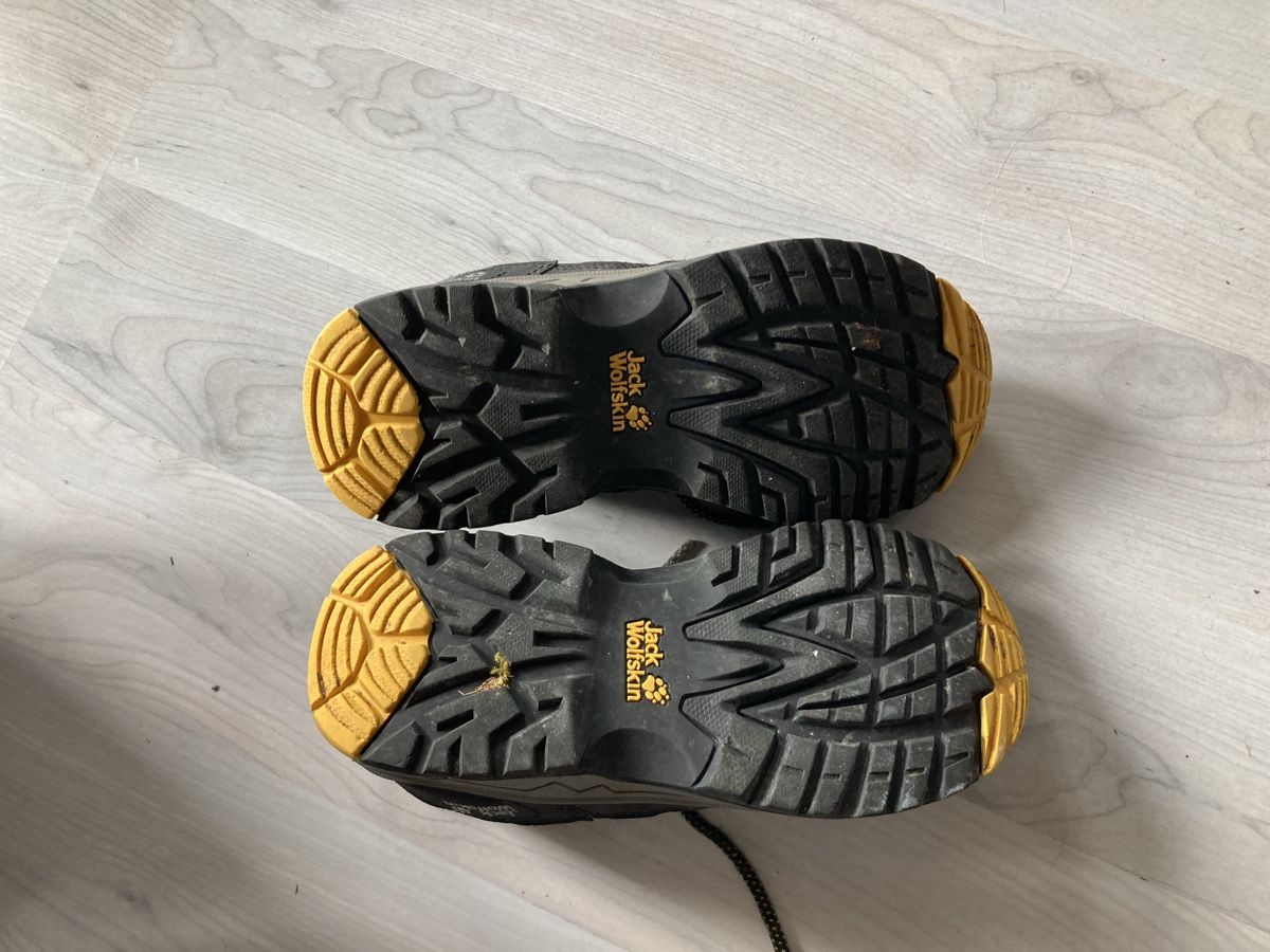 Jack Wolfskin Scarpe da uomo: Outdoorschuh Jack Wolfkin 33 – Usato da Amden venduto da Karplusan 3
