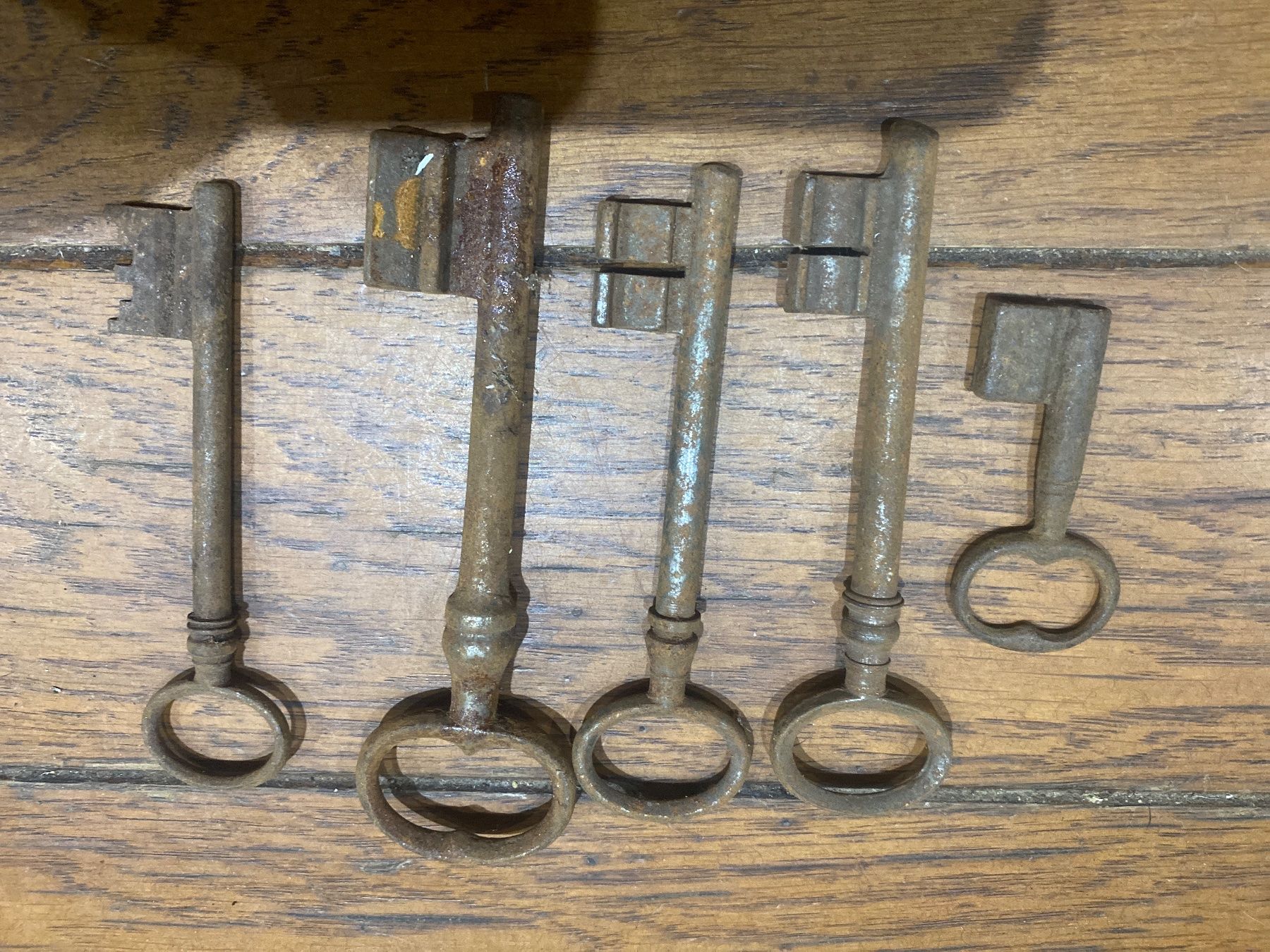 Chiavi: Lot clé clef ancienne 5-12cm W – Usato da Lajoux JU venduto da Briard0 3