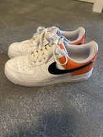 Nike Air Force 1 Sneaker weiss orange schwarz gebraucht
