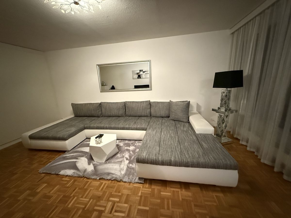 Sofas: Wohnlandschaft – D'occasion à Emmenbrücke par leonor86 1