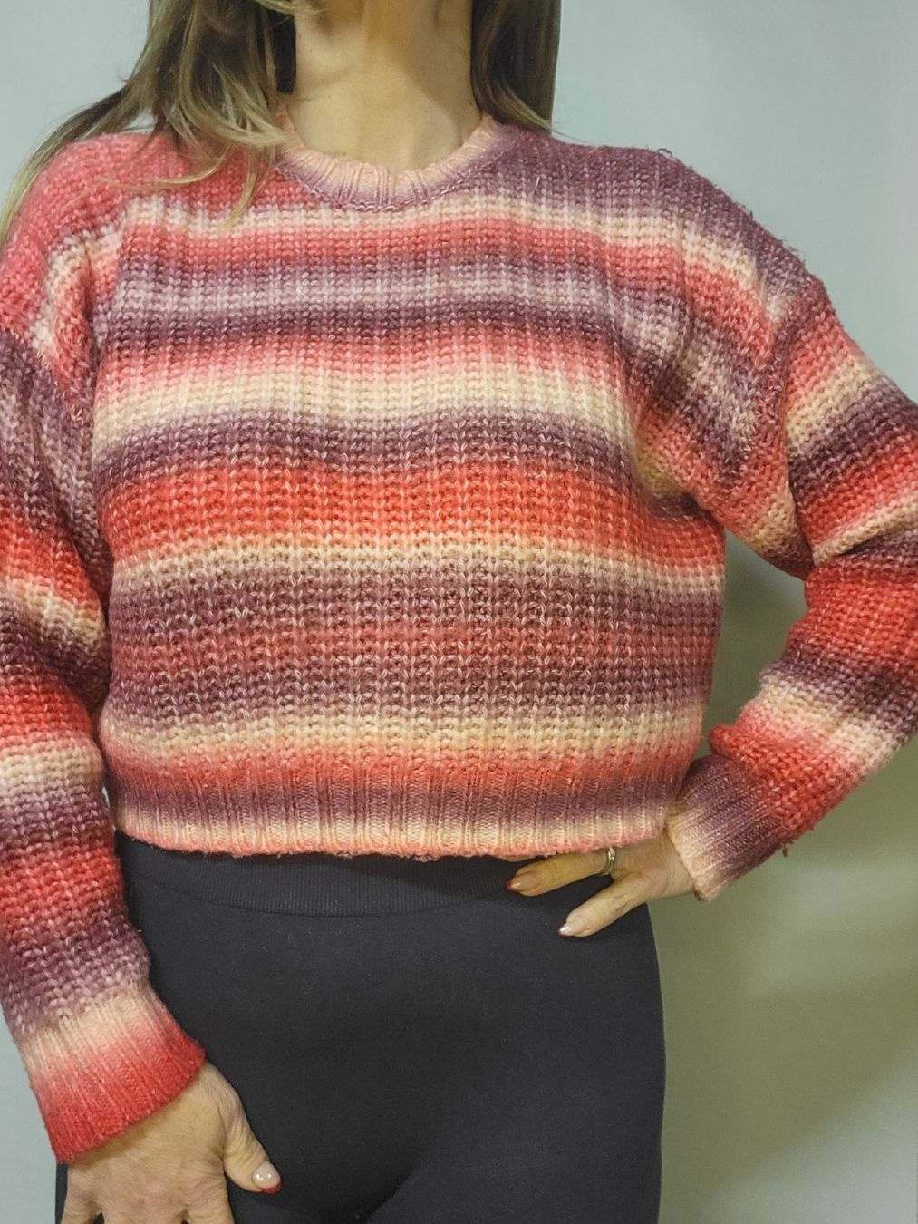 Maglioni & Felpe: Cropped Pull doux rayé rose/lilas - Confortable et tendance – Usato da Martigny-Croix venduto da barbamama1977