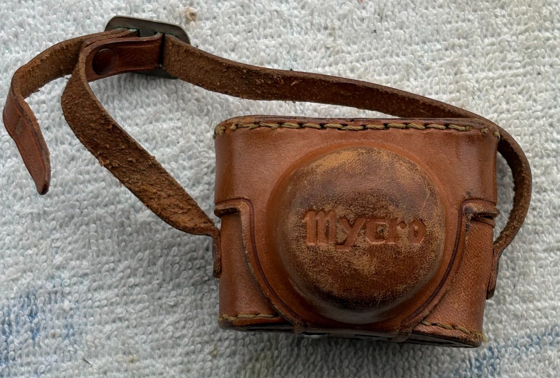 Fotocamera: VINTAGE MYCRO CAMERA MIT LEDERTASCHE – Difettoso da Ostermundigen venduto da Heavenmaus75 9