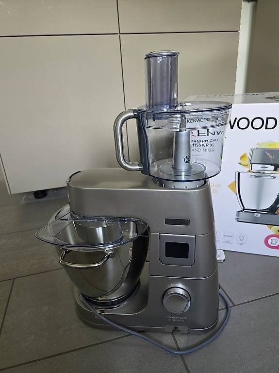 Küchengeräte: Gebrauchter Kenwood inkl. Foodprocessor – Gebraucht aus Kaltbrunn von tabekawi 1