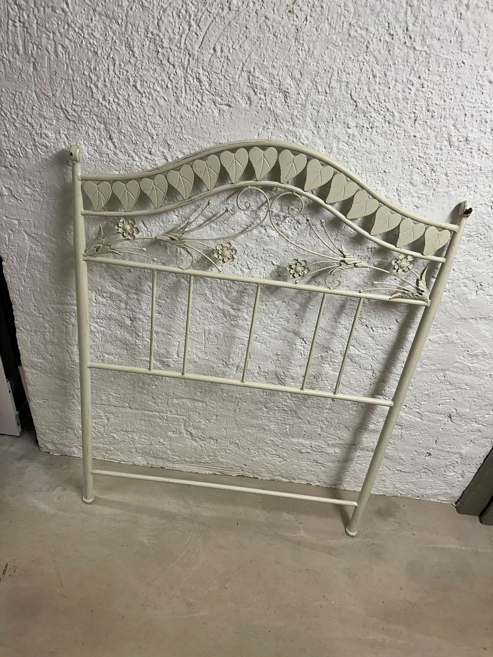 Letti: Shabby Chic Bettkopfteil – Usato da Basel venduto da Tony2006