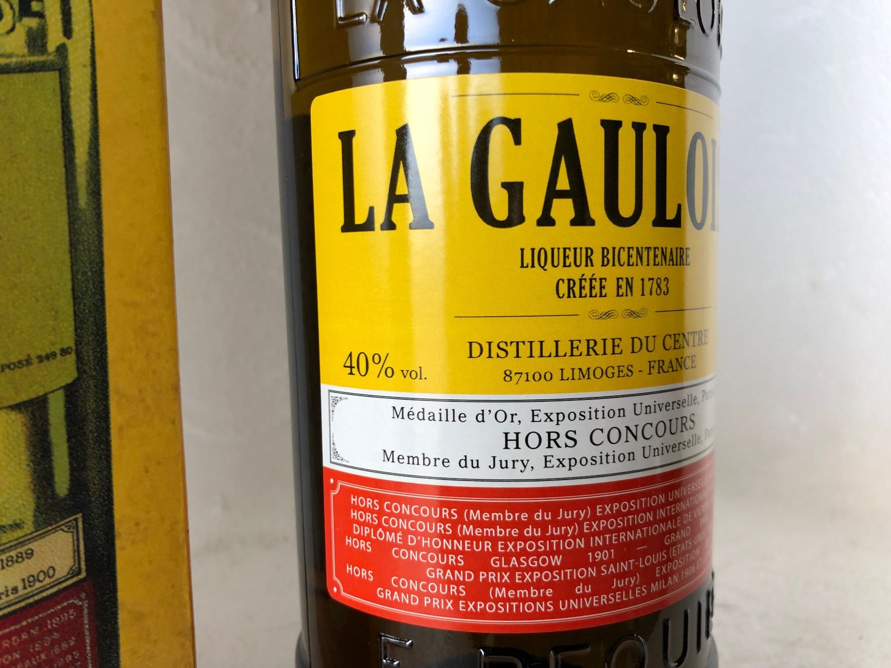 Spirituosen: La Gauloise Jaune Liqueur 40% – Neu und originalverpackt aus Wöschnau von Vinsale 2