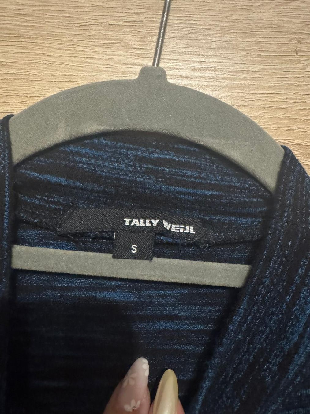 Tally Weijl Top: Pull crop bleu et noir – Nuovo (secondo la descrizione) da Montreux venduto da Iza_81199 2