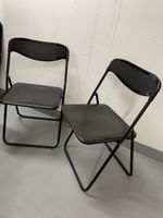 Stapelstühle schwarz 4 Stk. gebraucht