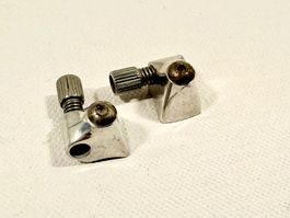 UNKNOWN Downtube Holder Schaltzug 2602