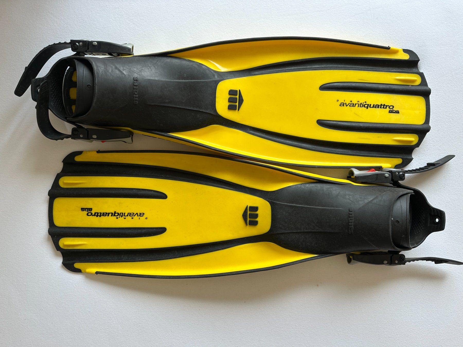 Mares Flossen, Masken & Schnorchel: Tauchflossen Mares avantiquattro abs – Gebraucht aus Goldau von thiilaak