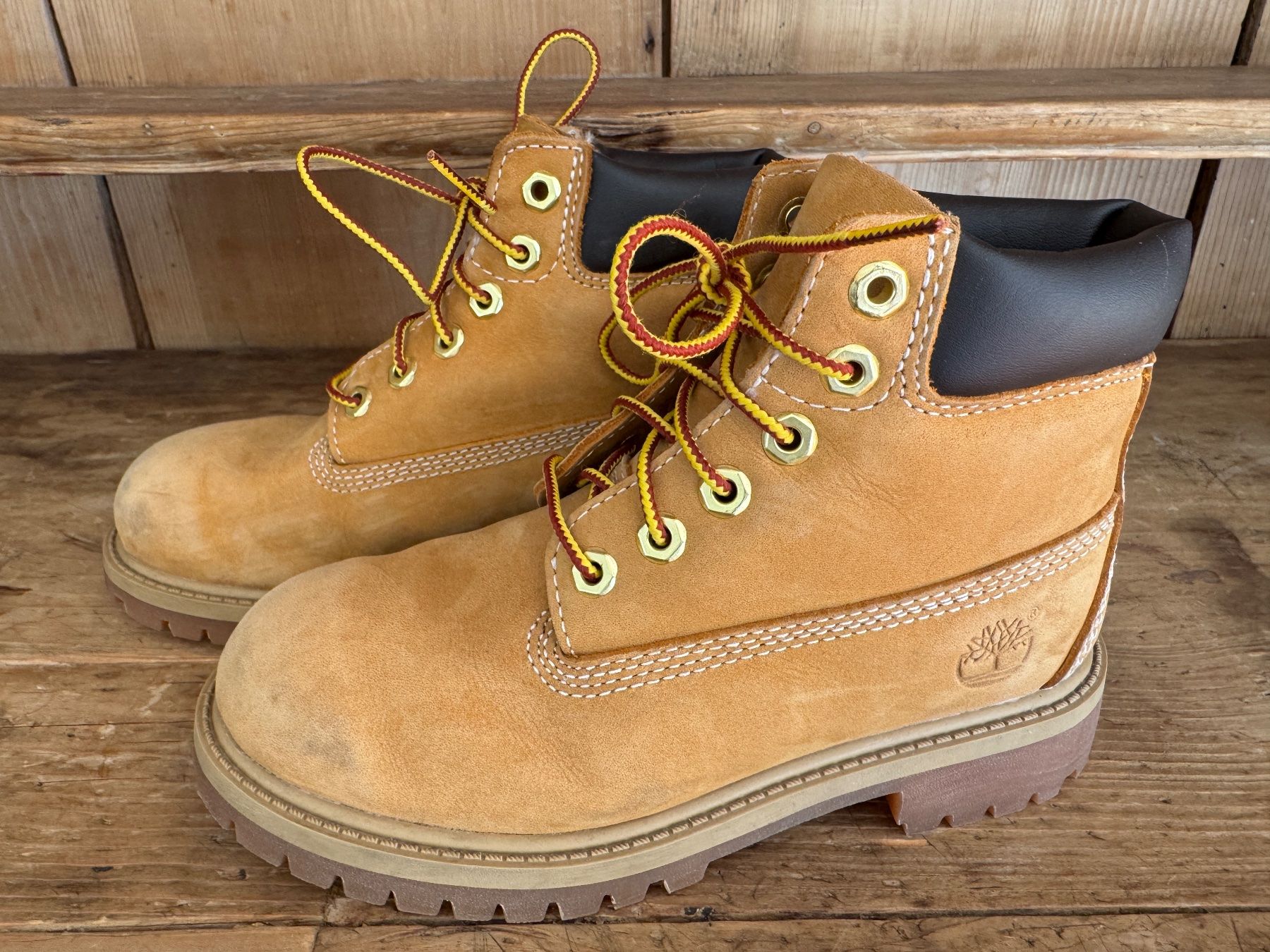 Timberland Scarpe per ragazzi: Timberland Boots, Grösse 32, hellbraun – Usato da Pontresina venduto da cumprerevender 1