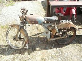 OLDTIMER GLORIA 3M 48ccm 1951 KLEINMOTORRAD DEKO TEILETRÄGER