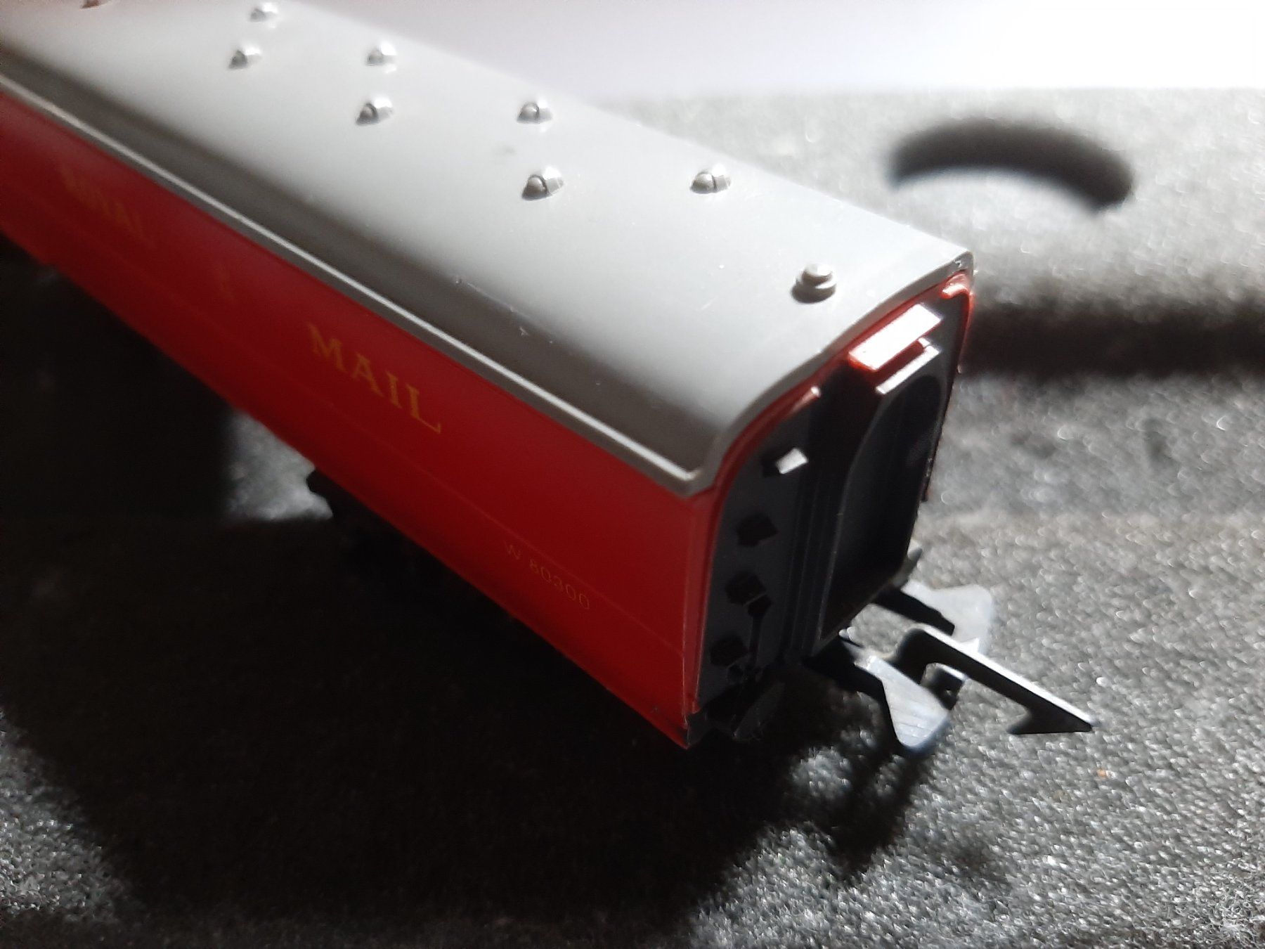 Fleischmann Modelleisenbahnen: JOUEF ROYAL MAIL – Gebraucht aus Avully von RIVALIS 6