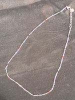 feine Halskette mit kleine Perlen aus AISI, 48 cm